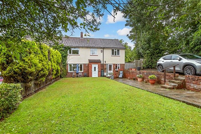 4 Bedroom Semi-Detached House For Sale In Sussex Avenue, Canterbury, Kent, CT1
