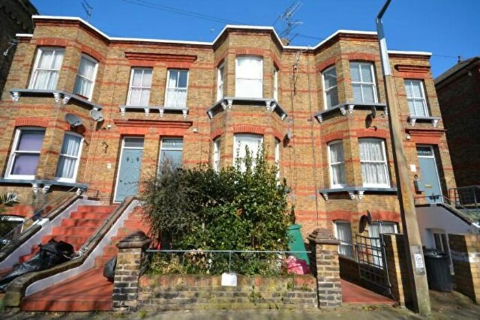 1 Bedroom Flat To Rent In Clarendon Road. Cliftonville, CT9