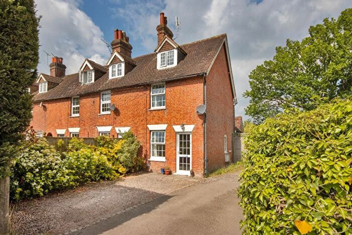 2 Bedroom End Of Terrace House For Sale In Camden Terrace, Sissinghurst, Kent, TN17
