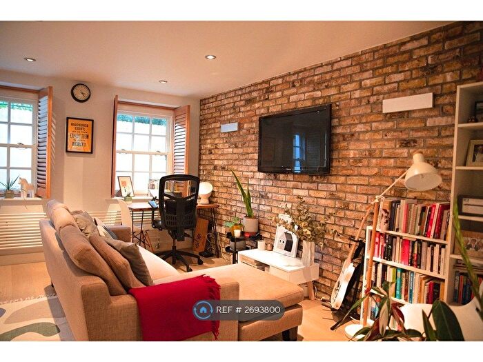 1 Bedroom Flat To Rent In Hackney Road, London, E2