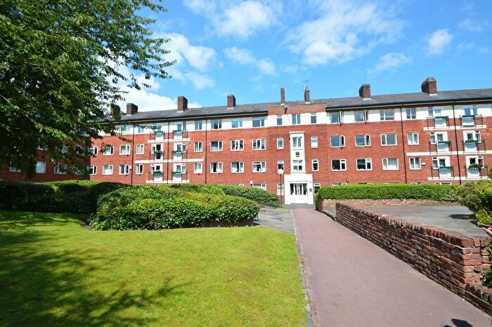 2 Bedroom Flat To Rent In Kielder Square, Eccles New Road, Salford, M5