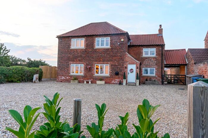 4 Bedroom Farm House For Sale In Darlton, Newark, NG22
