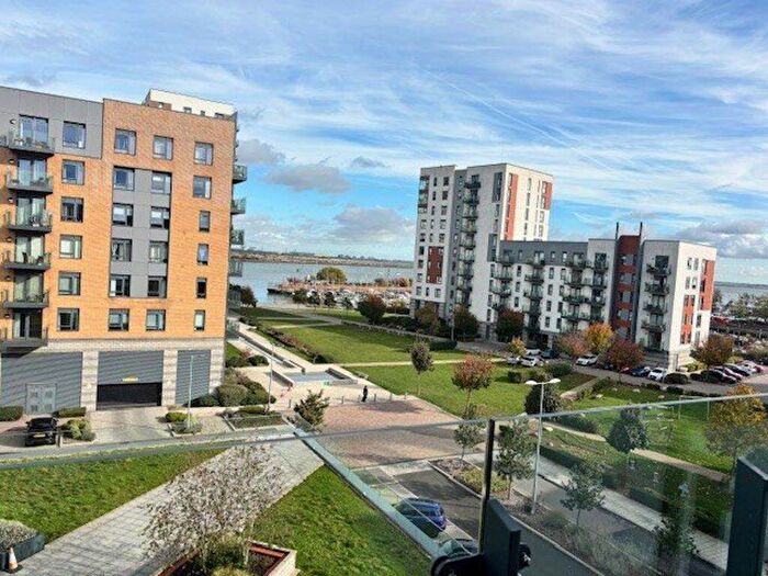1 Bedroom Flat To Rent In Maritime House, Ocean Drive, Gillingham, ME7