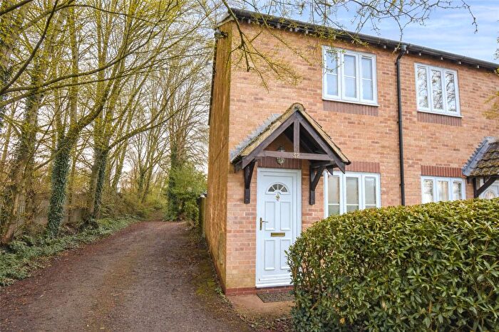 1 Bedroom End Of Terrace House To Rent In Orchardene, Newbury, Berkshire, RG14