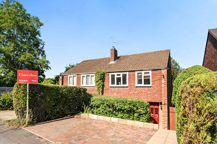 3 Bedroom Semi-Detached House For Sale In Lynton Road, Chesham, HP5