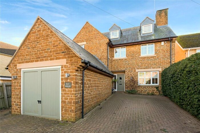 5 Bedroom Detached House For Sale In School Lane, North Newington, Banbury, Oxfordshire, OX15