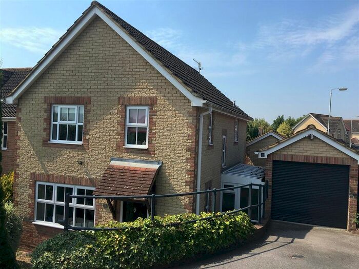 Property To Rent In Thomson Way, Marlborough SN8