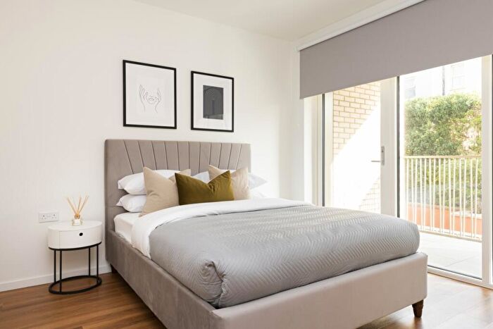 1 Bedroom Flat To Rent In Mighell Street, BN2