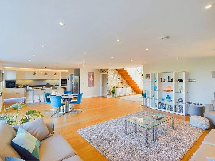 4 Bedroom Barn Conversion For Sale In Wotton Underwood, Aylesbury, Buckinghamshire, HP18