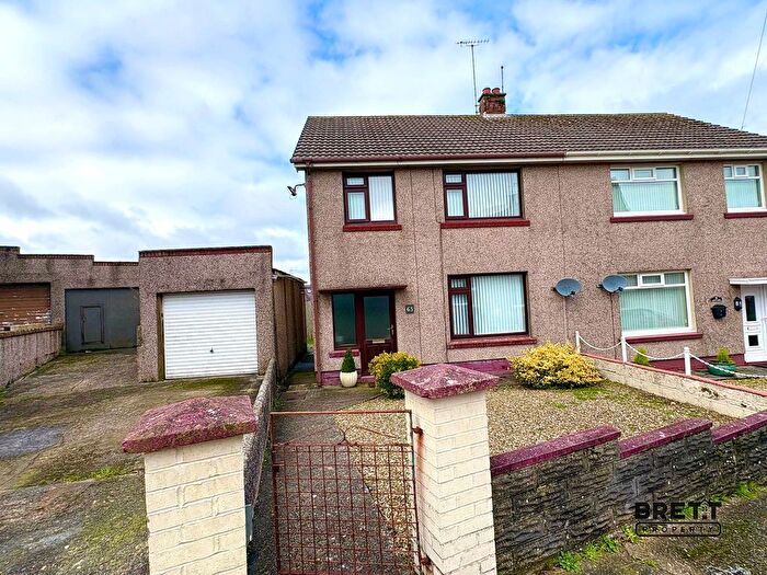 3 Bedroom Semi-Detached House For Sale In Mount Pleasant Way, Milford Haven, Pembrokeshire., SA73