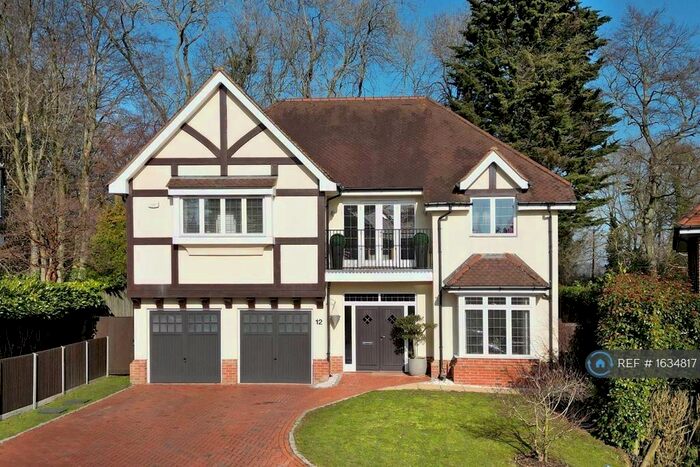 6 Bedroom Detached House To Rent In Park Grove, Beaconsfield, HP9