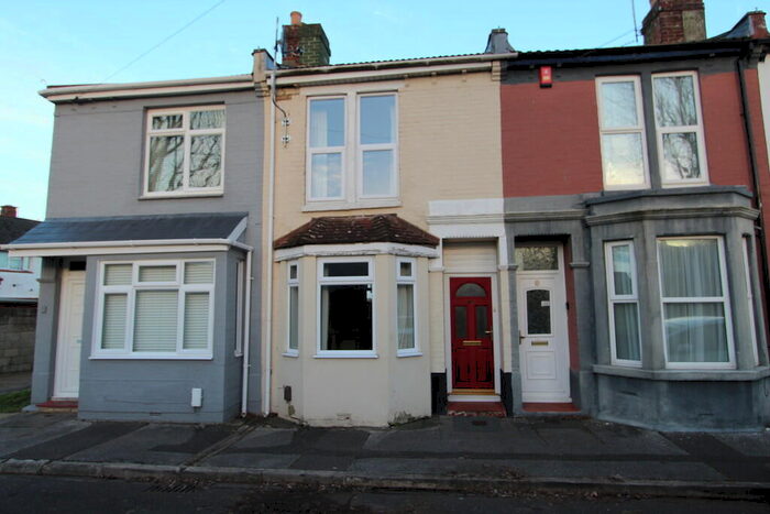 2 Bedroom Terraced House To Rent In St Anns Crescent, Gosport, PO12