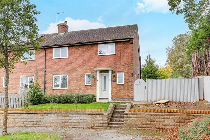 3 Bedroom Semi-Detached House For Sale In Francklin Road, Lowdham, NG14