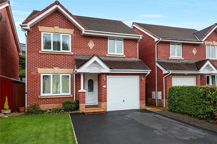 3 Bedroom Detached House For Sale In Foxglove Close, Barnstaple, Devon, EX32