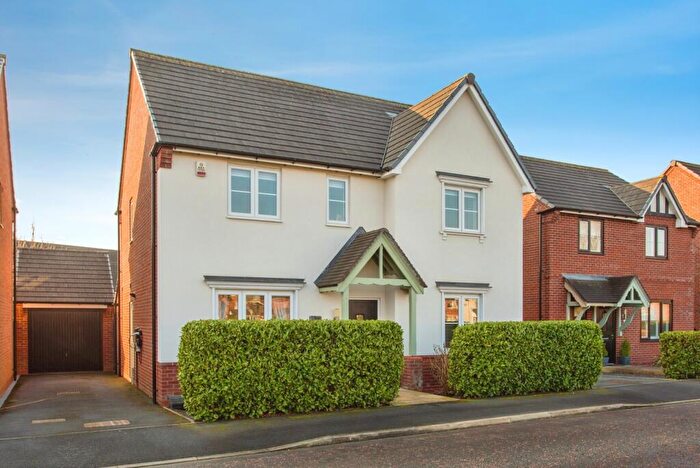 4 Bedroom Detached House For Sale In Dunnerholme Avenue, Buckshaw Village, Chorley, Lancashire, PR7