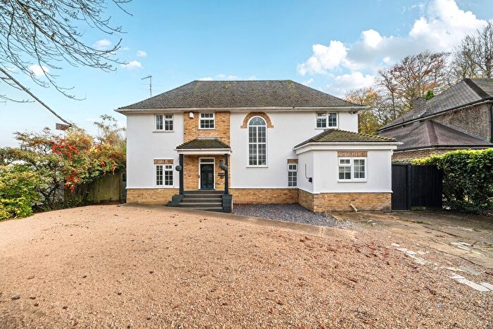 5 Bedroom Detached House To Rent In Harestone Valley Road, Caterham, CR3