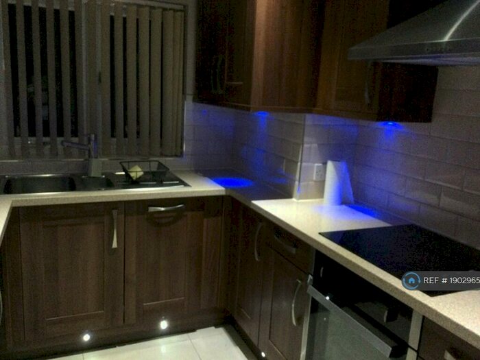 1 Bedroom Flat To Rent In Hightown, Crewe, CW1