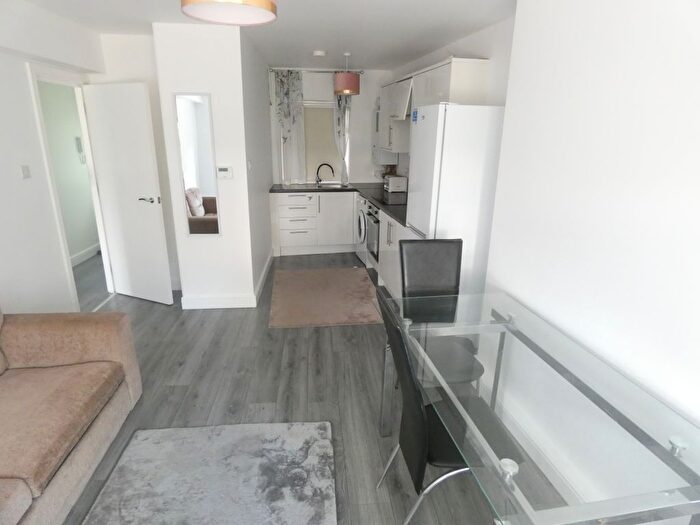 2 Bedroom Flat To Rent In Charlton Court, High Street South, London, E6
