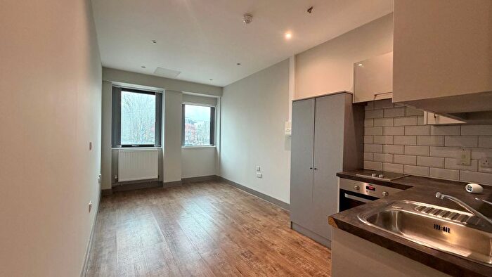 Studio To Rent In Week Street, Maidstone, ME14