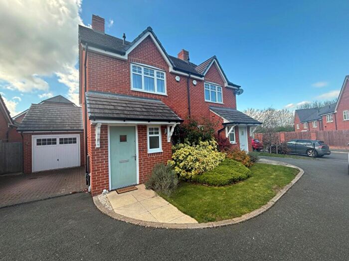 2 Bedroom Semi Detached House For Sale In Leam View, Radford Semele, Leamington Spa, CV31