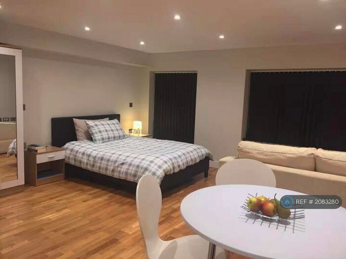 1 Bedroom Flat To Rent In Market Place, Reading, RG1