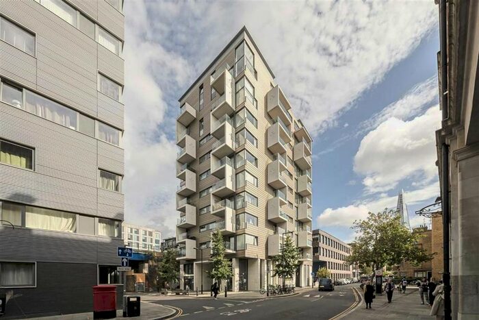 3 Bedroom Flat To Rent In Ewer Street, London, SE1