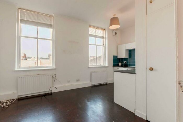 2 Bedroom Flat To Rent In Duncan Street Edinburgh United Kingdom, EH9
