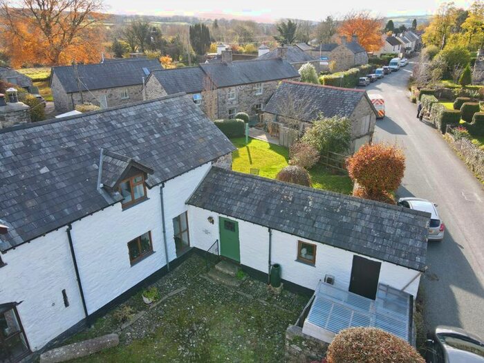 2 Bedroom Barn Conversion For Sale In Hawthorn Park, Lydford, Okehampton EX20