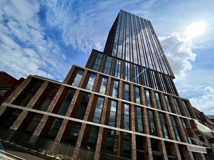 1 Bedroom Apartment To Rent In Hadrians Tower, Newcastle, NE4