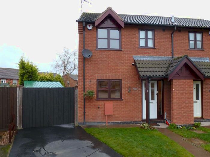 3 Bedroom Semi-Detached House To Rent In Plough Close, Broughton Astley, Leicester, LE9