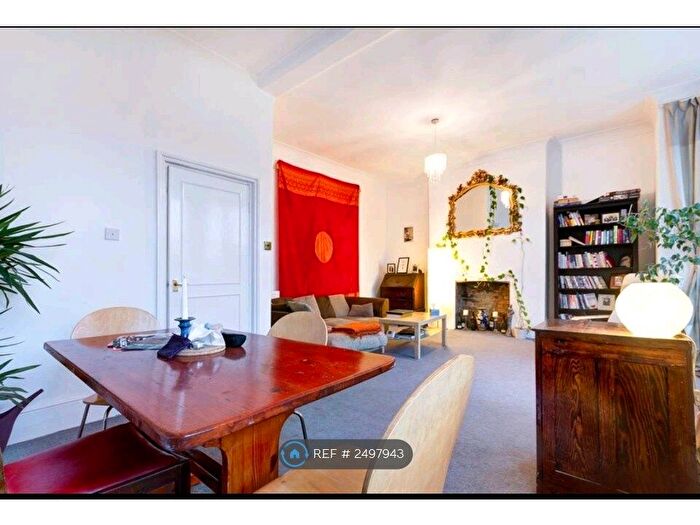 2 Bedroom Flat To Rent In Archway Road, London, N6