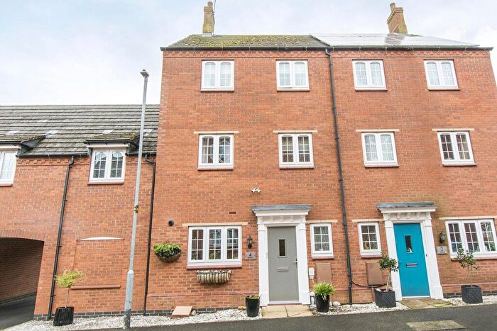 4 Bedroom Terraced House For Sale In Glebeland, Kibworth Harcourt, Leicester, LE8