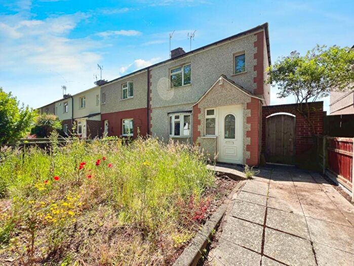 3 Bedroom End Of Terrace House For Sale In Craigends Avenue, Binley, CV3