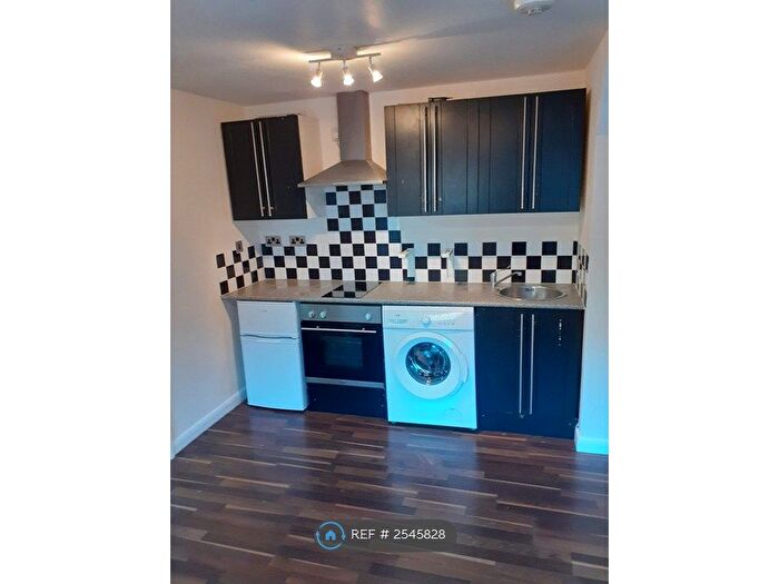 1 Bedroom Flat To Rent In Abbey Apartments, Keynsham, Bristol, BS31