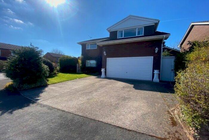 4 Bedroom Detached House To Rent In Brimstage Close, Wirral, CH60