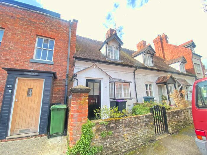 2 Bedroom Terraced House For Sale In Mount Street, Shrewsbury, SY3