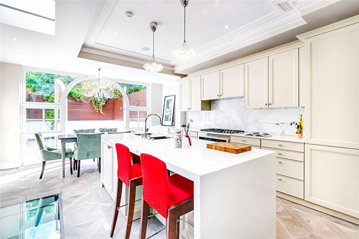 5 Bedroom Terraced House To Rent In Bettridge Road, Hurlingham, SW6