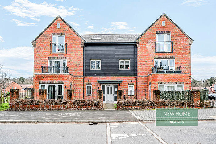 2 Bedroom Flat For Sale In Bridgecroft House, Brunswick Road, Deepcut, Camberley, GU16