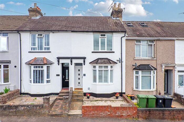 3 Bedroom Terraced House For Sale In Fant Lane, Maidstone, Kent, ME16