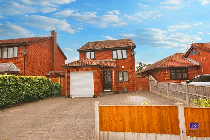 3 Bedroom Detached House For Sale In Castle Green, Westbrook, Westbrook, Warrington, WA5