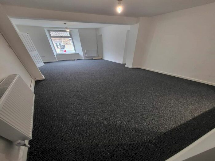 4 Bedroom Property To Rent In Russell Street, Dowlais, Merthyr Tydfil, CF48