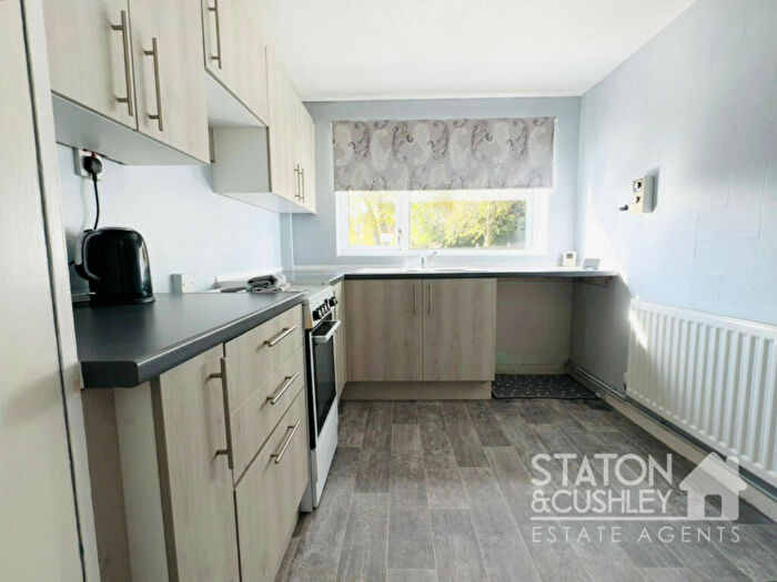 2 Bedroom Detached Bungalow For Sale In Westhill Park, Mansfield Woodhouse, NG19