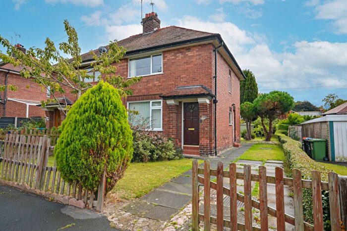 3 Bedroom Semi-detached House For Sale In Princeway, Frodsham, WA6