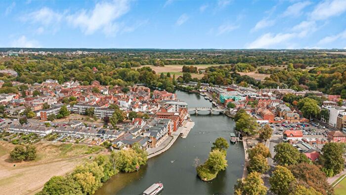 3 Bedroom Apartment For Sale In The River House, Eton, Windsor, Windsor And Maidenhead, SL4