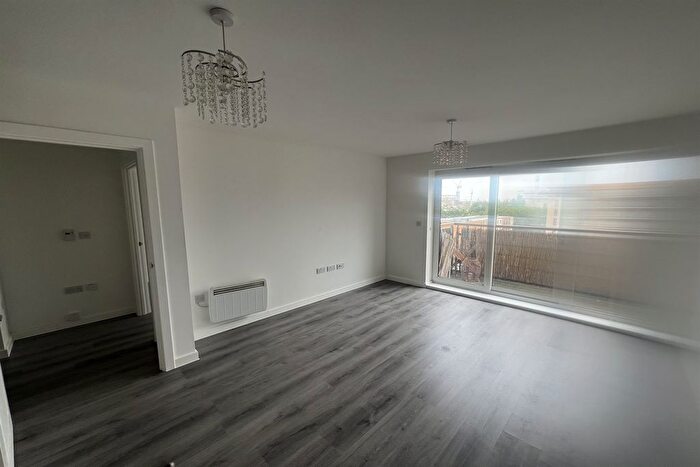 1 Bedroom Flat To Rent In Little Brights Road, Belvedere, DA17