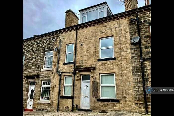 2 Bedroom Terraced House To Rent In Rook Street, Bingley, BD16
