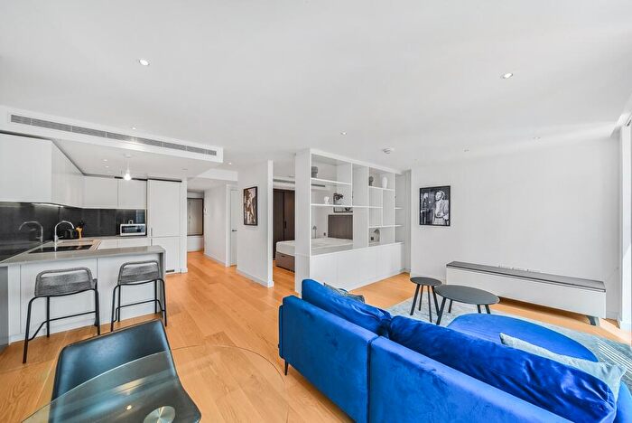 Studio To Rent In Landmark Pinnacle, Marsh Wall, E14
