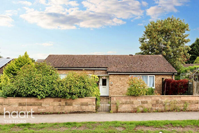3 Bedroom Detached Bungalow For Sale In Thetford Road, Brandon, IP27