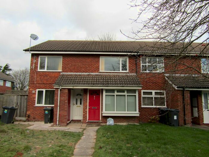 2 Bedroom Maisonette To Rent In Cheswood Drive, Minworth, Sutton Coldfield B76