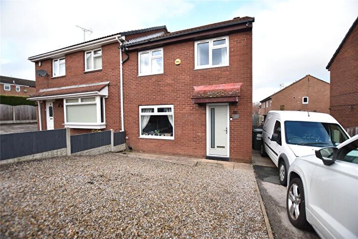 3 Bedroom Semi Detached House For Sale In White Laithe Walk, Leeds, West Yorkshire, LS14